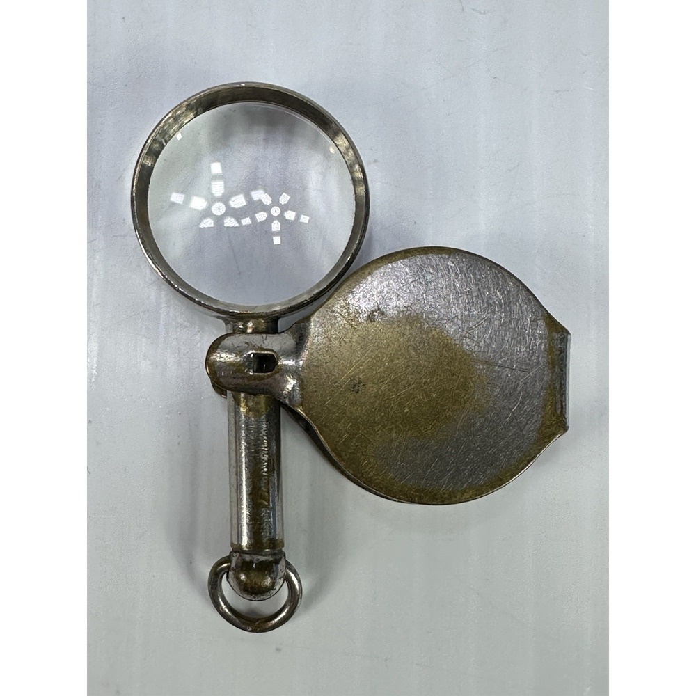 ANTIQUE BRASS 2 1/4"‎ FOLD FLIP OUT POCKET MAGNIFYING GLASS JEWELERS LOUPE